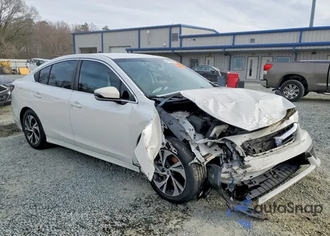 2022 Subaru Legacy Premium z USA, uszkodzony, nr VIN 4S3BWAC63N3013599